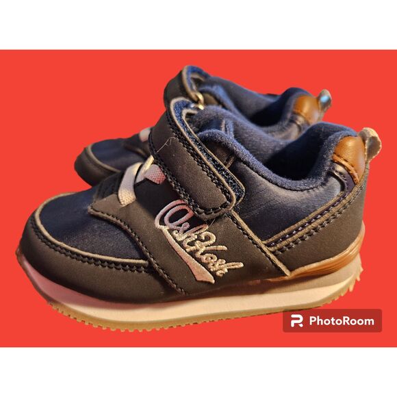 Toddler Boy's Oshkosh B Gosh 5 Size 5 Hook and Loop - Picture 1 of 4